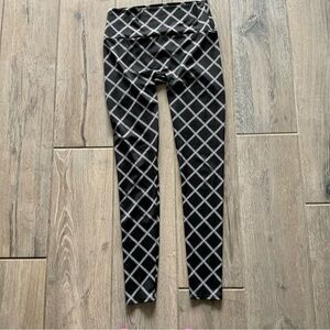 K-DEER  Leggings Womens XL Black White cross stripes Full Length Activewear